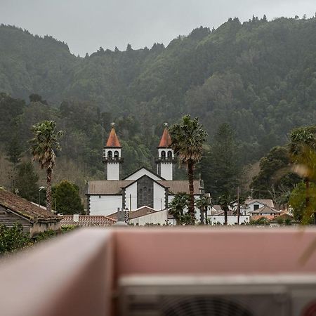 Natural Living Vacations Furnas  Bagian luar foto