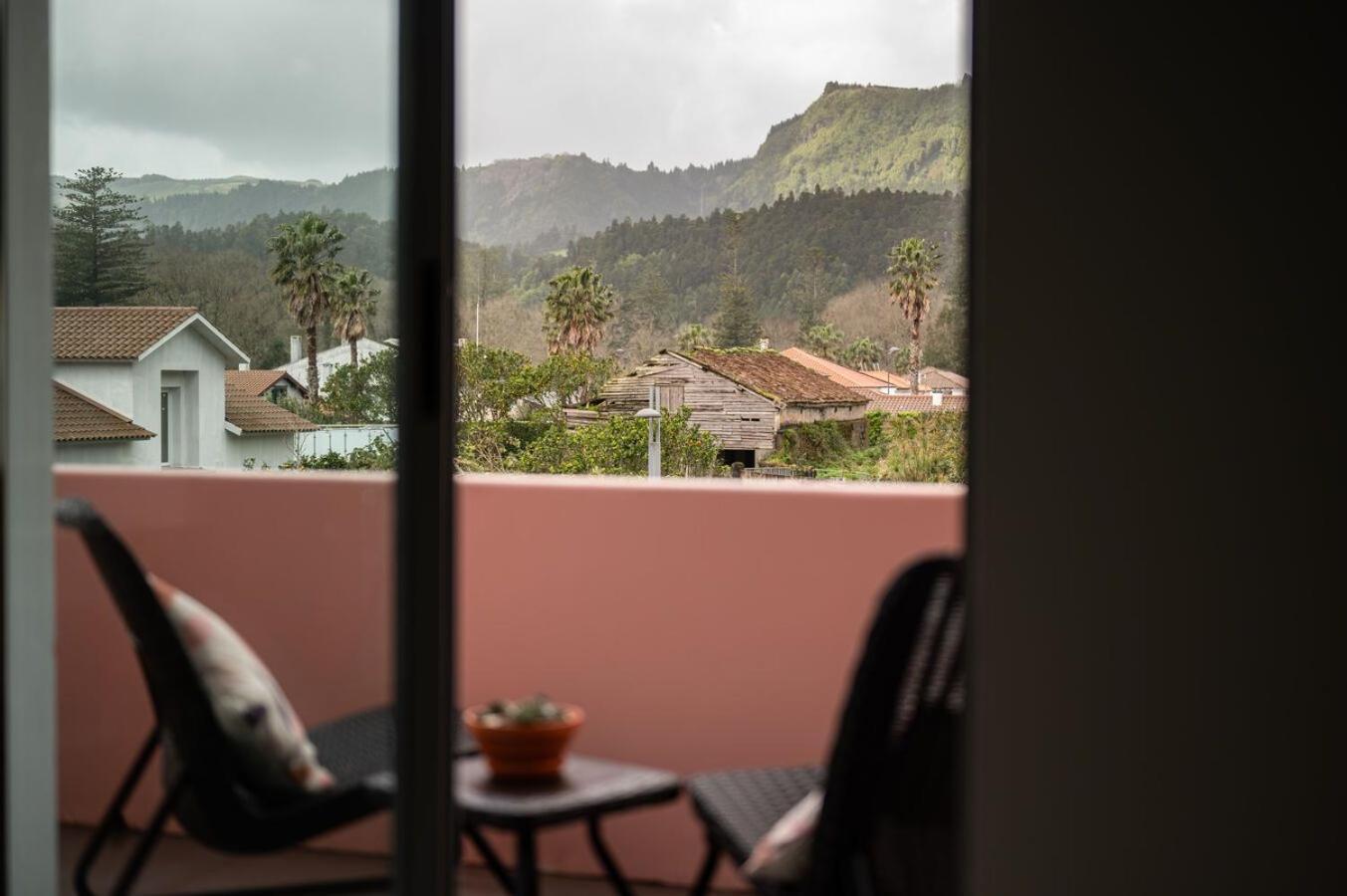 Natural Living Vacations Furnas  Bagian luar foto